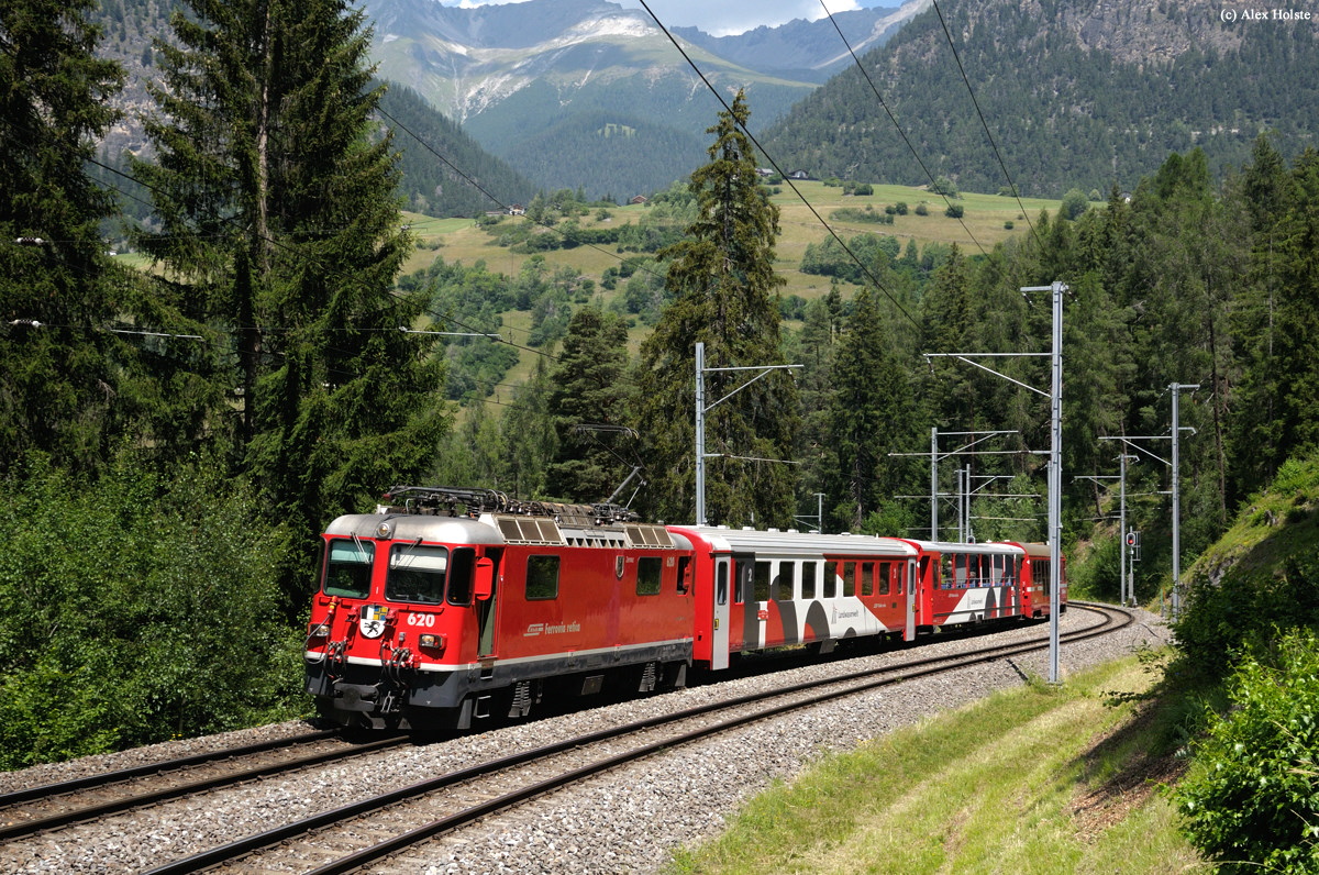 https://alexholste.com/Swiss/2026/Juni/46_RhB_2026.JPG